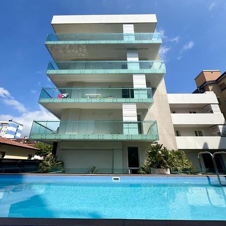 Apartment Fiore-2 By Interhome Lignano Sabbiadoro Eksteriør bilde